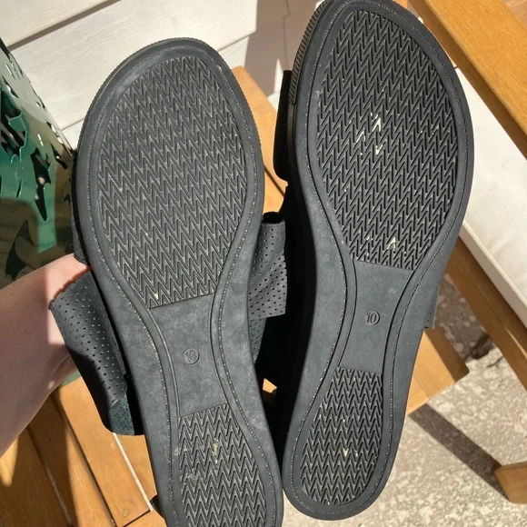 Eileen Fisher platform sneaker sole strappy nubuck gladiator sandals - Picture 5 of 5